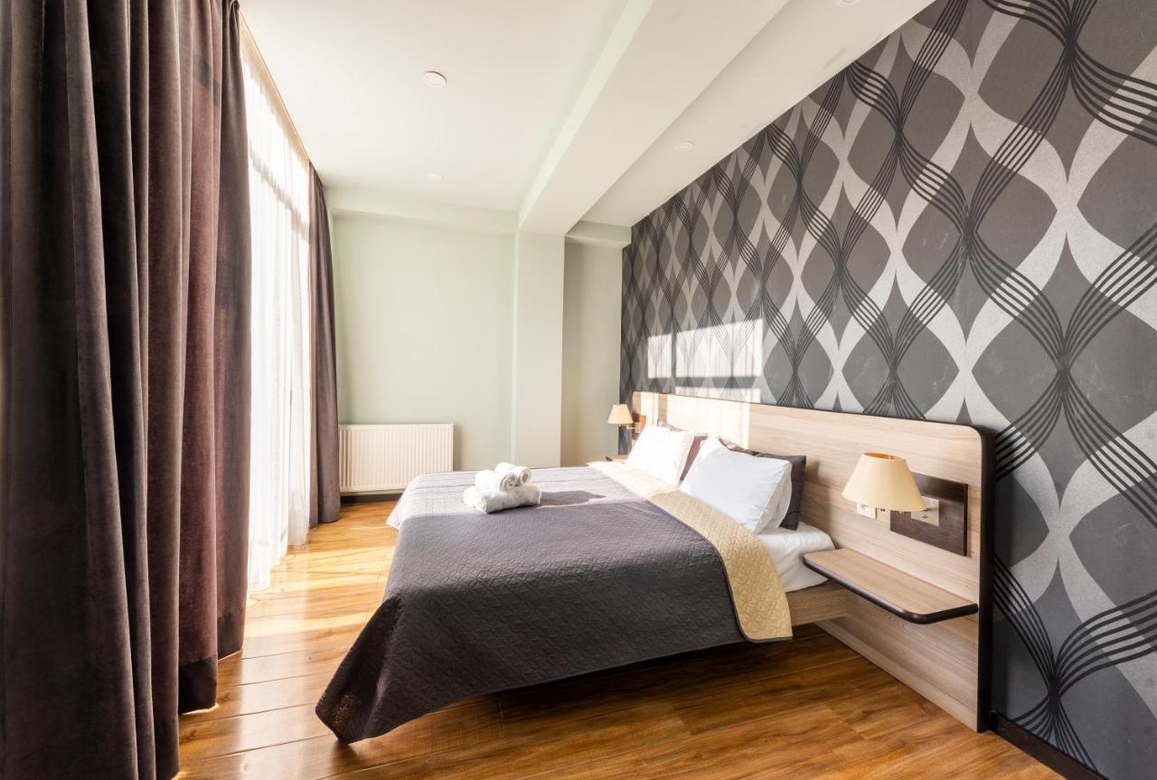 Sani Hotel 3*